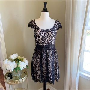 Shoshonna Fit & Flare Cap Sleeve Lace Dress Black